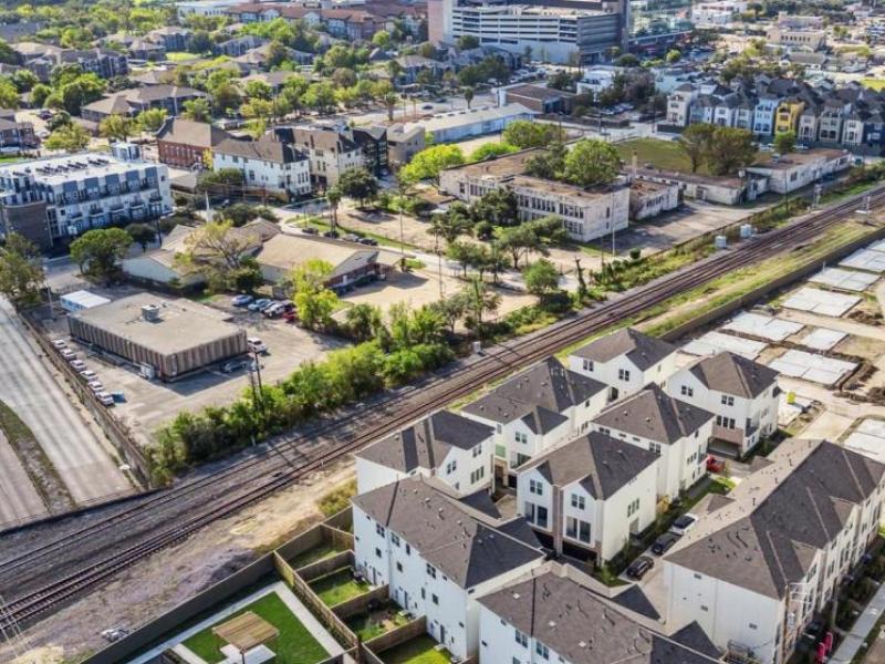 3 Myths About Buying a Home in Inner Loop Houston—Debunked | City ...